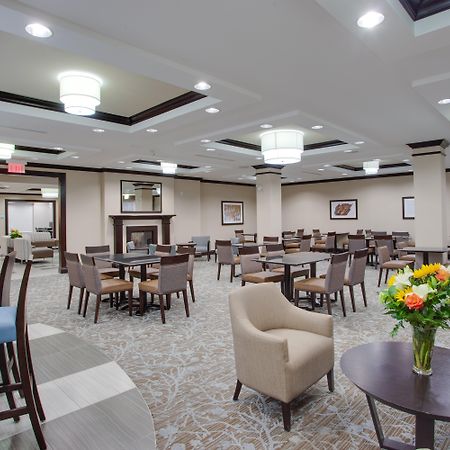 Holiday Inn Express & Suites Ottawa East-Orleans By Ihg Exterior photo